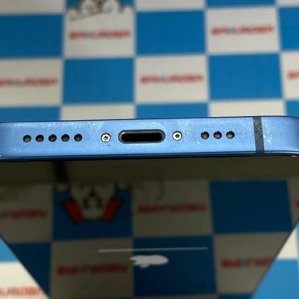 iPhone13 docomo版SIMフリー 128GB MLNG3J/A A2631 ジャンク品