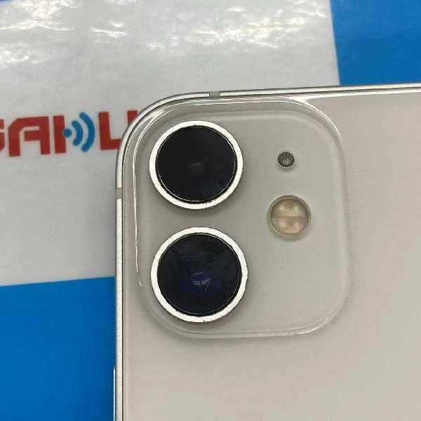 iPhone12 mini docomo版SIMフリー 64GB MGA63J/A A2398 美品 ホワイト