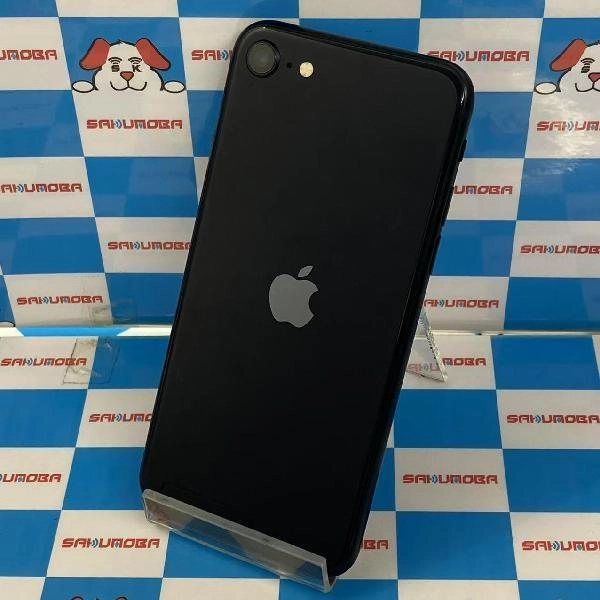 iPhoneSE 第3世代 au版SIMフリー 64GB MMYC3J/A A2782 美品