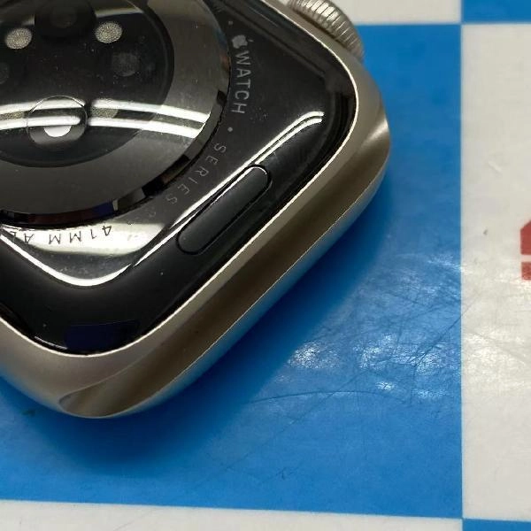 Apple Watch Series 8 GPSモデル 32GB MNP63J/A A2770