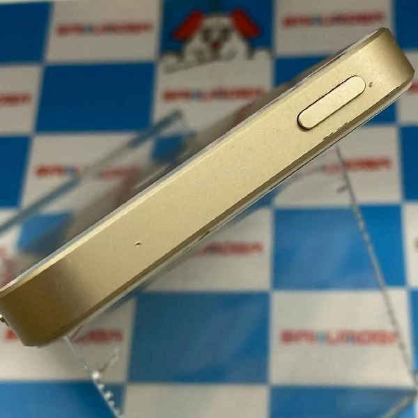 iPhoneSE SoftBank版SIMフリー 32GB MP842J/A A1723