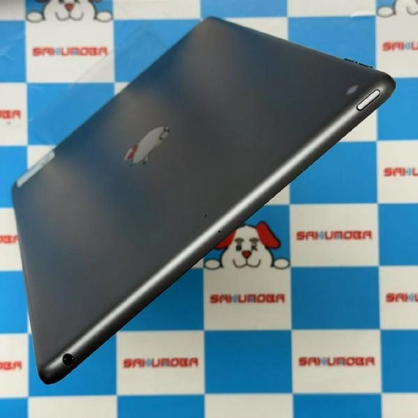 iPad 第7世代 Wi-Fiモデル 128GB MW772J/A A2197