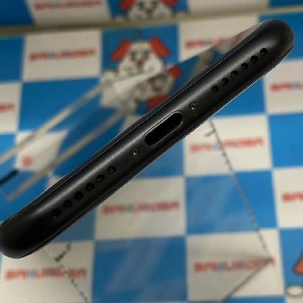 iPhoneSE 第2世代 Apple版SIMフリー 64GB MHGP3J/A A2296 ジャンク品 ブラック