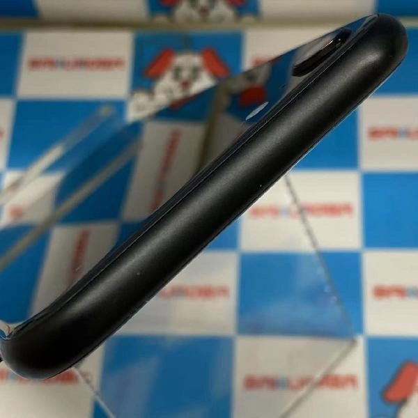 iPhoneSE 第2世代 Apple版SIMフリー 64GB MHGP3J/A A2296 ジャンク品 ブラック