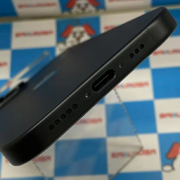 iPhone15 Apple版SIMフリー 128GB MTMH3J/A A3089 新品同様