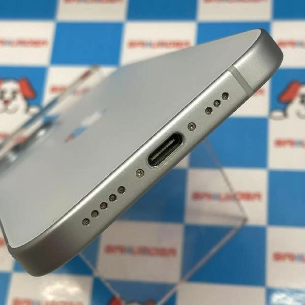 iPhone15 au版SIMフリー 128GB MTML3J/A A3089 新品同様品