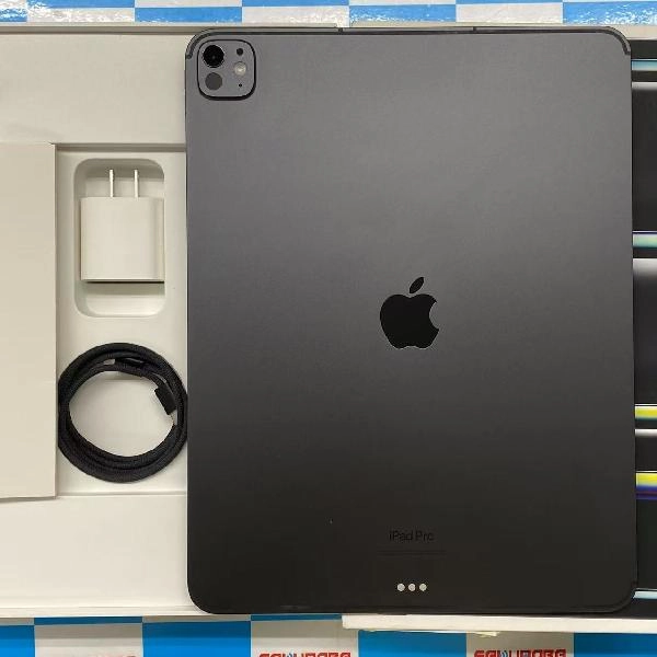 iPad Pro 13インチ 第1世代 SoftBank版SIMフリー 256GB MVXR3J/A A2926 新品同様