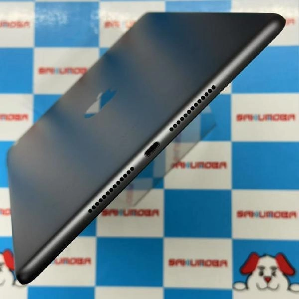 iPad 第8世代 Wi-Fiモデル 128GB MYLD2J/A A2270 極美品