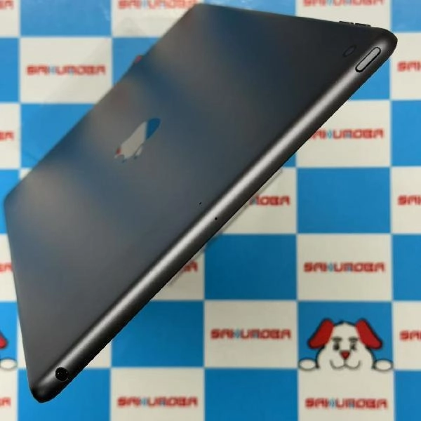 iPad 第8世代 Wi-Fiモデル 128GB MYLD2J/A A2270 極美品