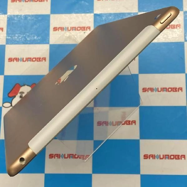 iPad 第6世代 au版SIMフリー 32GB MRM02J/A A1954 美品
