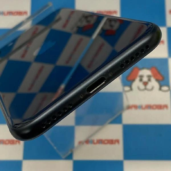 iPhoneSE 第3世代 SoftBank版SIMフリー 128GB MMYF3J/A A2782 美品