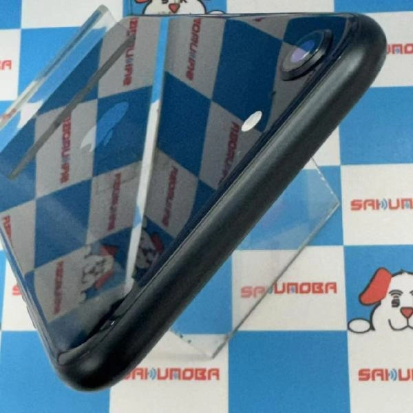 iPhoneSE 第3世代 au版SIMフリー 64GB MMYC3J/A A2782 極美品