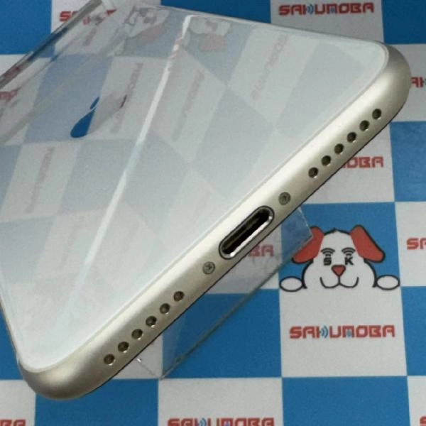 iPhoneSE 第3世代 Apple版SIMフリー 64GB MMYD3J/A A2782 極美品