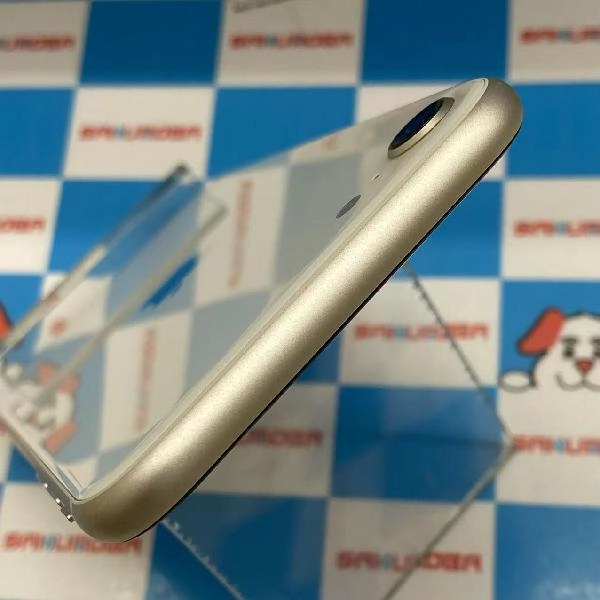 iPhoneSE 第3世代 SoftBank版SIMフリー 64GB MMYD3J/A A2782 美品