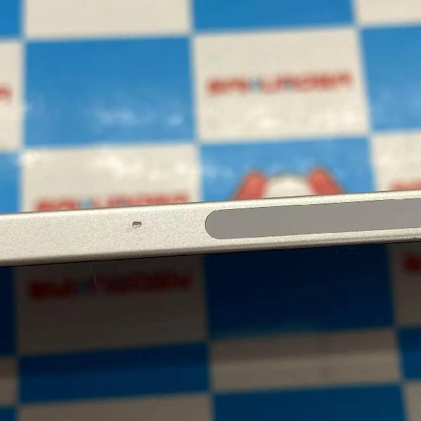 iPad Pro 11インチ 第2世代 docomo版SIMフリー 512GB MXE72J/A A2230 訳あり品 シルバー