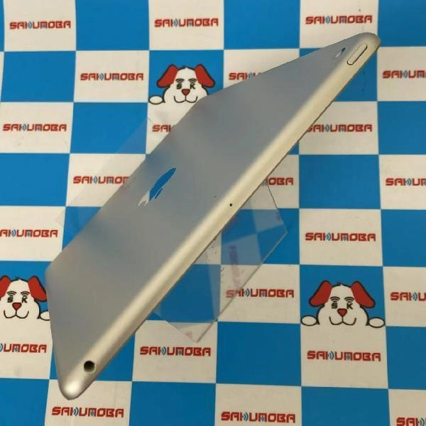 iPad 第7世代 Wi-Fiモデル 32GB MW752J/A A2197