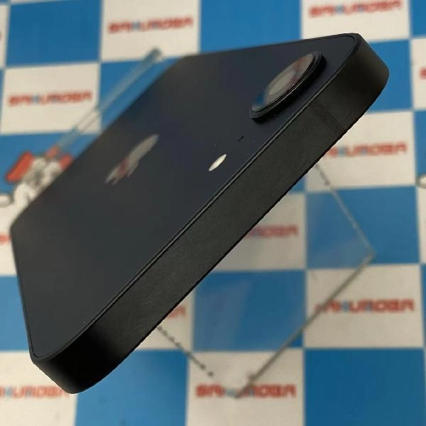 iPhone 16e SIMフリー 128GB MD1Q4J/A A3409 新品同様 ブラック