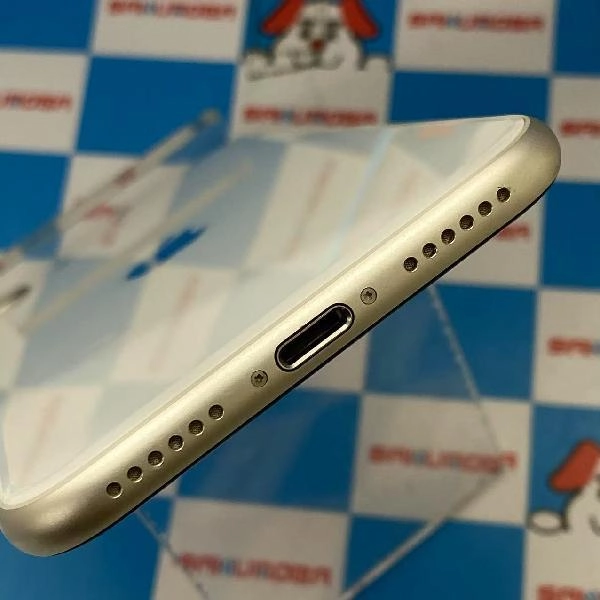 iPhoneSE 第3世代 SoftBank版SIMフリー 64GB MMYD3J/A A2782