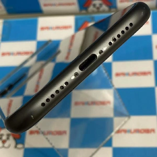 iPhone11 au版SIMフリー 128GB MWM02J/A A2221 ジャンク品 ブラック