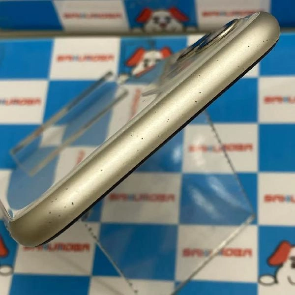 iPhone11 Apple版SIMフリー 128GB MHDJ3J/A A2221 ジャンク品 ホワイト