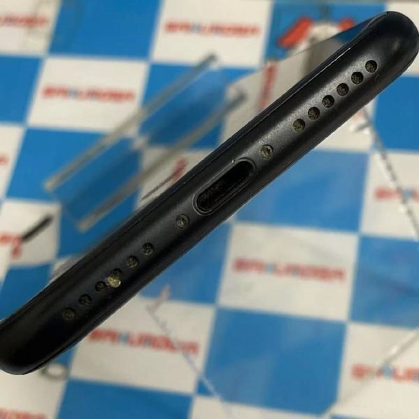 iPhoneSE 第2世代 Apple版SIMフリー 256GB MHGW3J/A A2296 ブラック