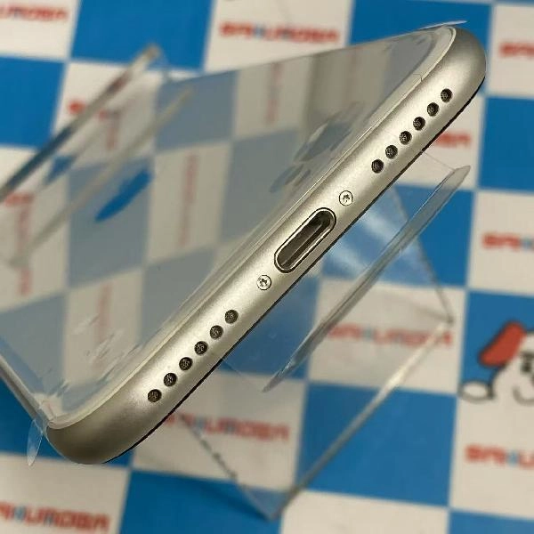 iPhoneSE 第2世代 au版SIMフリー 64GB MHGQ3J/A A2296 新品同様 ホワイト