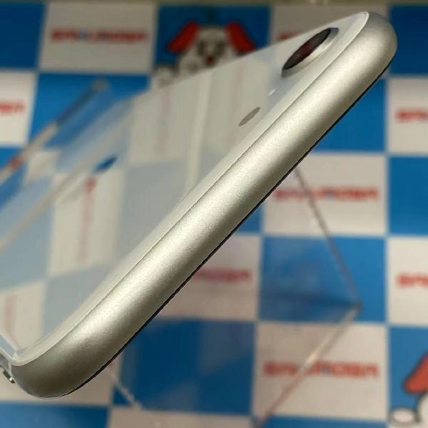 iPhoneSE 第2世代 SoftBank版SIMフリー 64GB MHGQ3J/A A2296 極美品 ホワイト