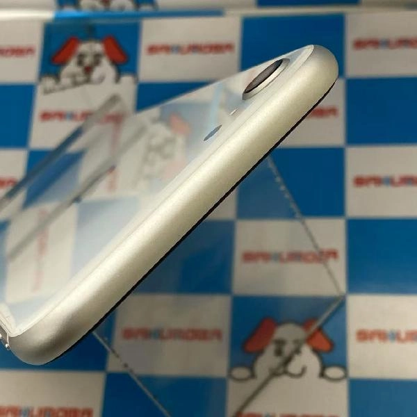iPhoneSE 第2世代 SoftBank版SIMフリー 128GB MXD12J/A A2296 ジャンク品 ホワイト