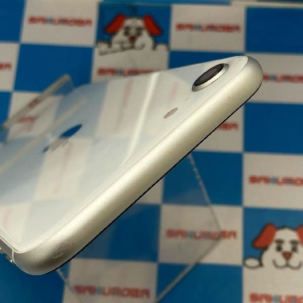 iPhoneSE 第2世代 au版SIMフリー 128GB MHGU3J/A A2296 ジャンク品 ホワイト