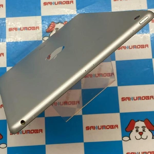 iPad 第6世代 Wi-Fiモデル 128GB MR7K2J/A A1893