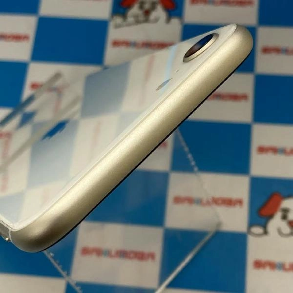 iPhoneSE 第3世代 Apple版SIMフリー 128GB MMYG3J/A A2782 極美品