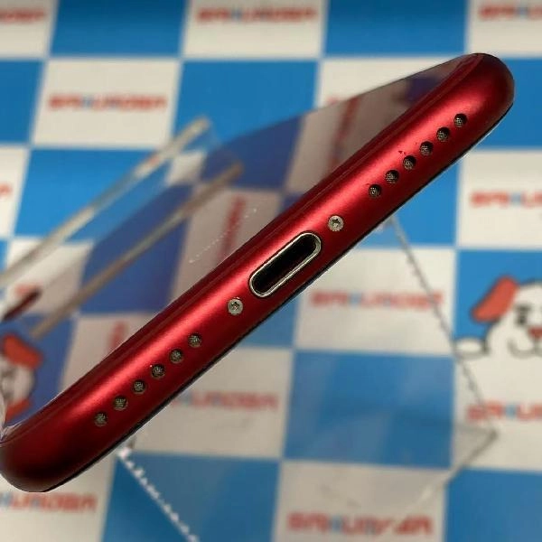 iPhoneSE 第3世代 au版SIMフリー 64GB MMYE3J/A A2782