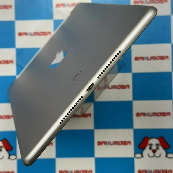 iPad 第5世代 au版SIMフリー 32GB MP1L2J/A A1823