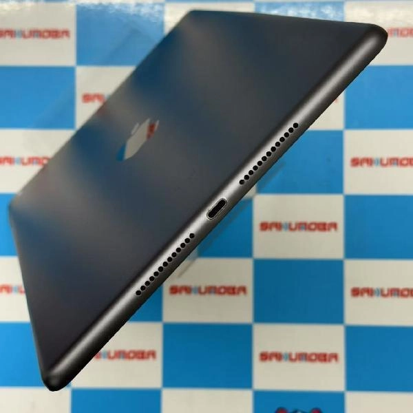 iPad 第7世代 Wi-Fiモデル 128GB MW772J/A A2197