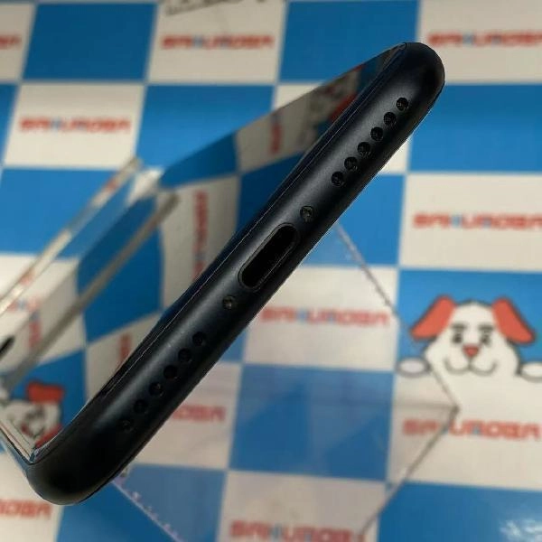 iPhoneSE 第3世代 Apple版SIMフリー 128GB MMYF3J/A A2782 新品同様