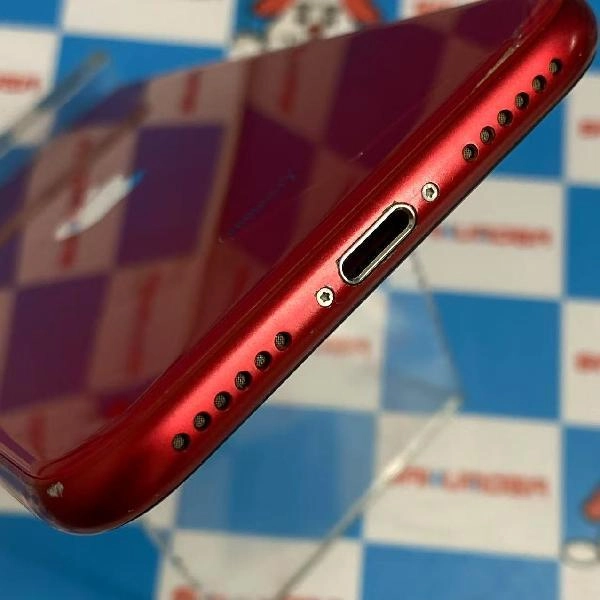 iPhoneSE 第2世代 docomo版SIMフリー 256GB MXVV2J/A A2296 ジャンク品 No 商品カラー