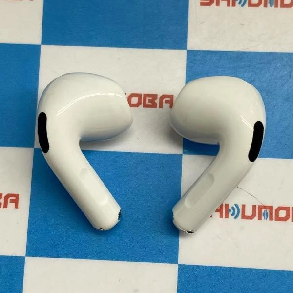 Apple AirPods 第4世代  MXP63J/A A3058 極美品 ホワイト