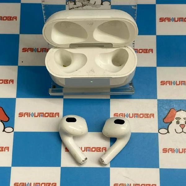 Apple AirPods 第3世代 MagSafe充電ケース付き  MME73J/A A2566 ホワイト