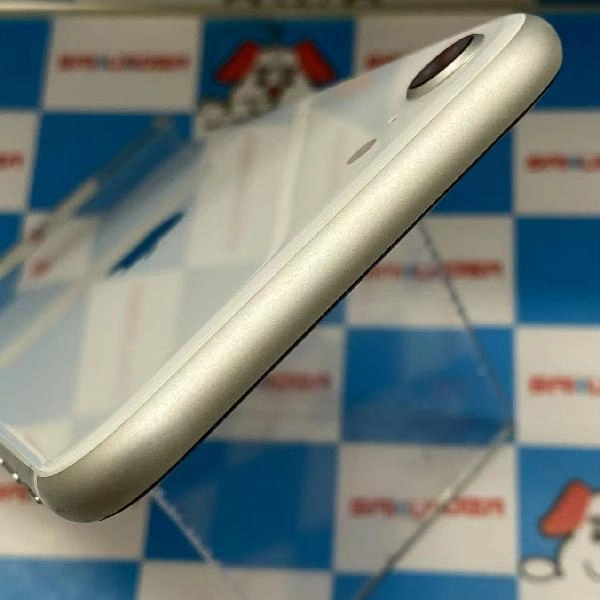 iPhoneSE 第2世代 au版SIMフリー 64GB MX9T2J/A A2296 ジャンク品 ホワイト
