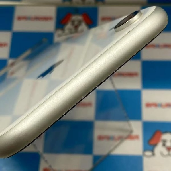 iPhoneXR docomo版SIMフリー 64GB MT032J/A A2106 ジャンク品