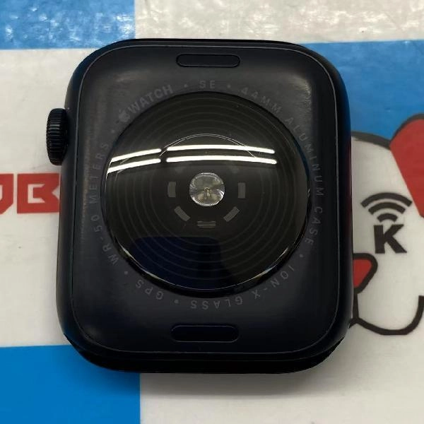 Apple Watch SE 第2世代 GPSモデル 32GB MRE73J/A