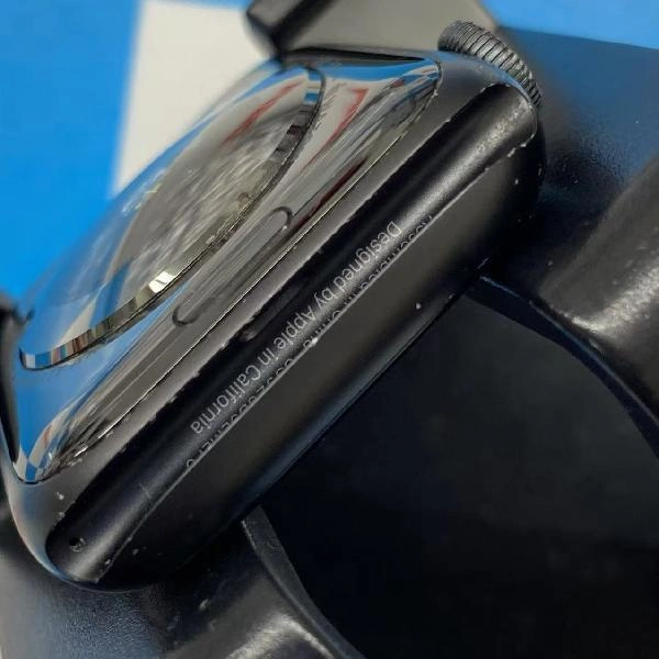 Apple Watch Series 5 GPS + Cellularモデル 32GB MWWE2J/A