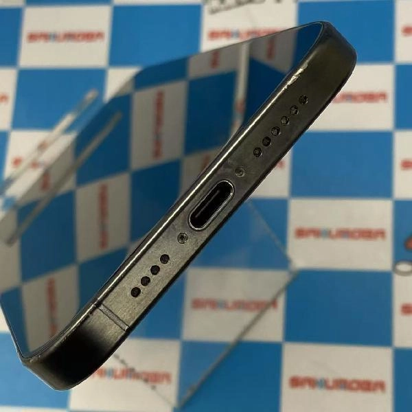 iPhone15 Pro Max docomo版SIMフリー 512GB MU6U3J/A A3105 スペースブラック