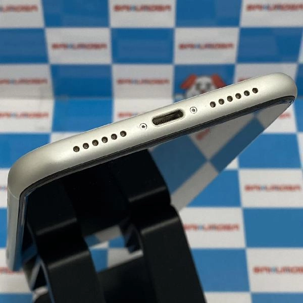 iPhoneXR au版SIMフリー 64GB MT032J/A A2106