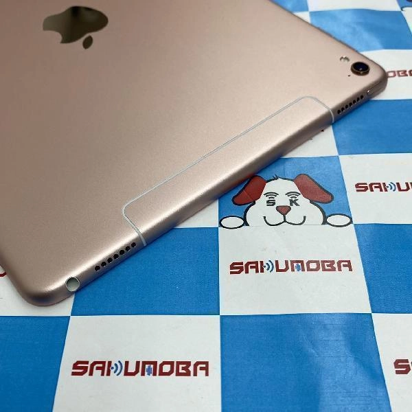 iPad Pro 9.7インチ docomo版SIMフリー 32GB MLYJ2J/A A1674 新品同様品 ローズゴールド