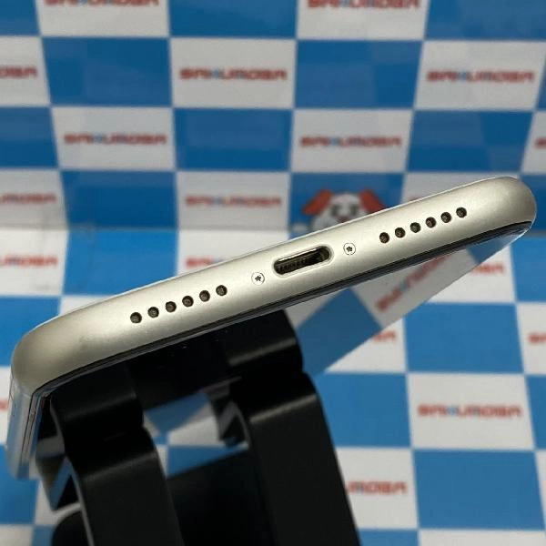 iPhone11 docomo版SIMフリー 64GB MWLU2J/A A2221 ホワイト