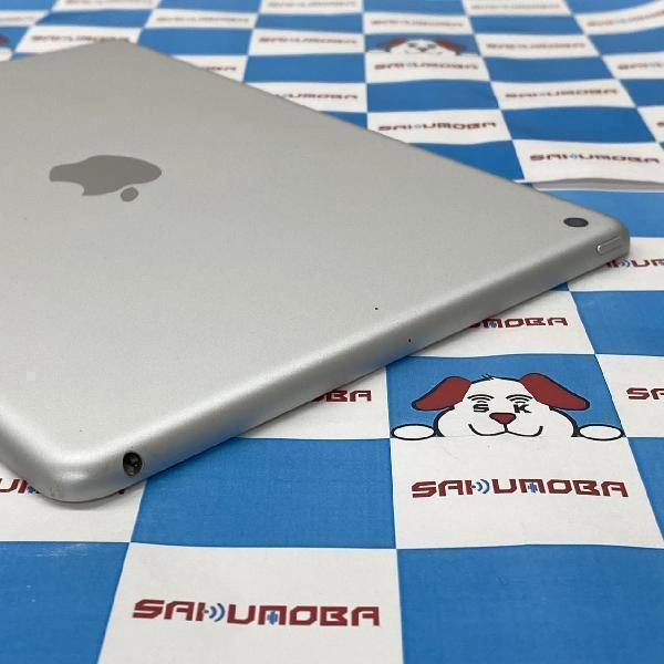 iPad 第5世代 Wi-Fiモデル 32GB MP2G2J/A A1822