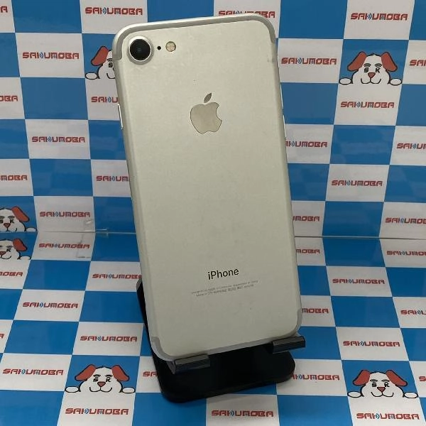 iPhone7 docomo版SIMフリー 32GB MNCF2J/A A1779 シルバー