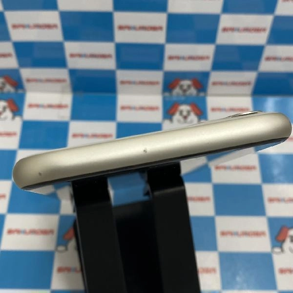 iPhone11 docomo版SIMフリー 128GB MWM22J/A A2221 ホワイト