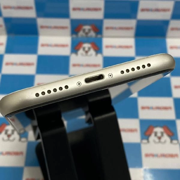 iPhone11 au版SIMフリー 64GB MWLU2J/A A2221 ホワイト